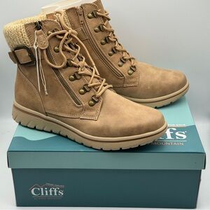 Cliffs Hearty Natural Sweater Boots Size 10M